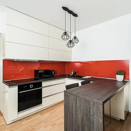 Bright Apartment Near Central Station/ Urban Rent Kaunas Exterior photo