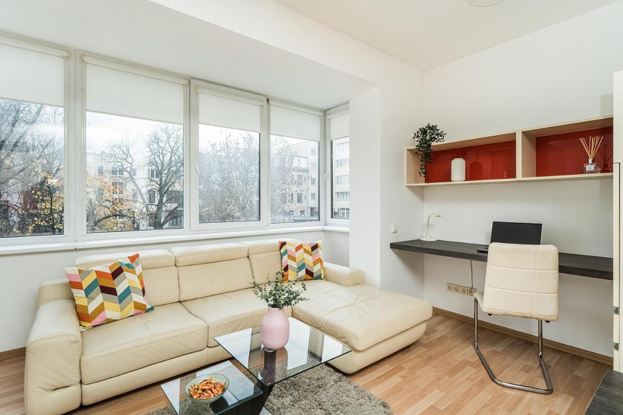 Bright Near Station/ Urban Rent